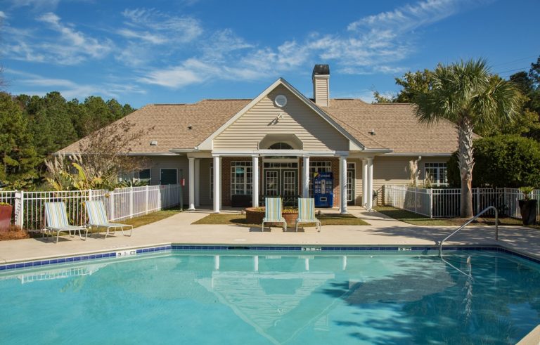 Litchfield Oaks Apartments — Multifamily
