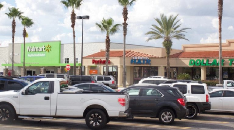 Vine Street Square — Retail