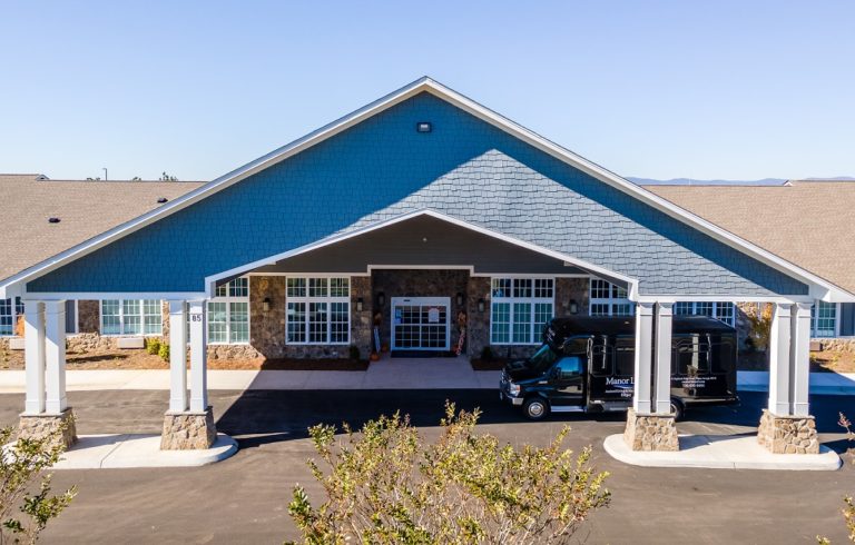 Manor Lake Ellijay — Assisted Living