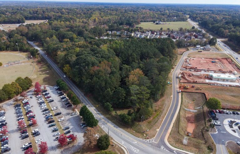 Manor Lake McDonough — Assisted Living